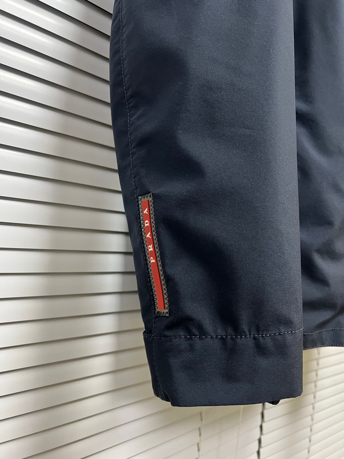 프라다 스포츠 고어텍스 자켓 44  상품이미지3