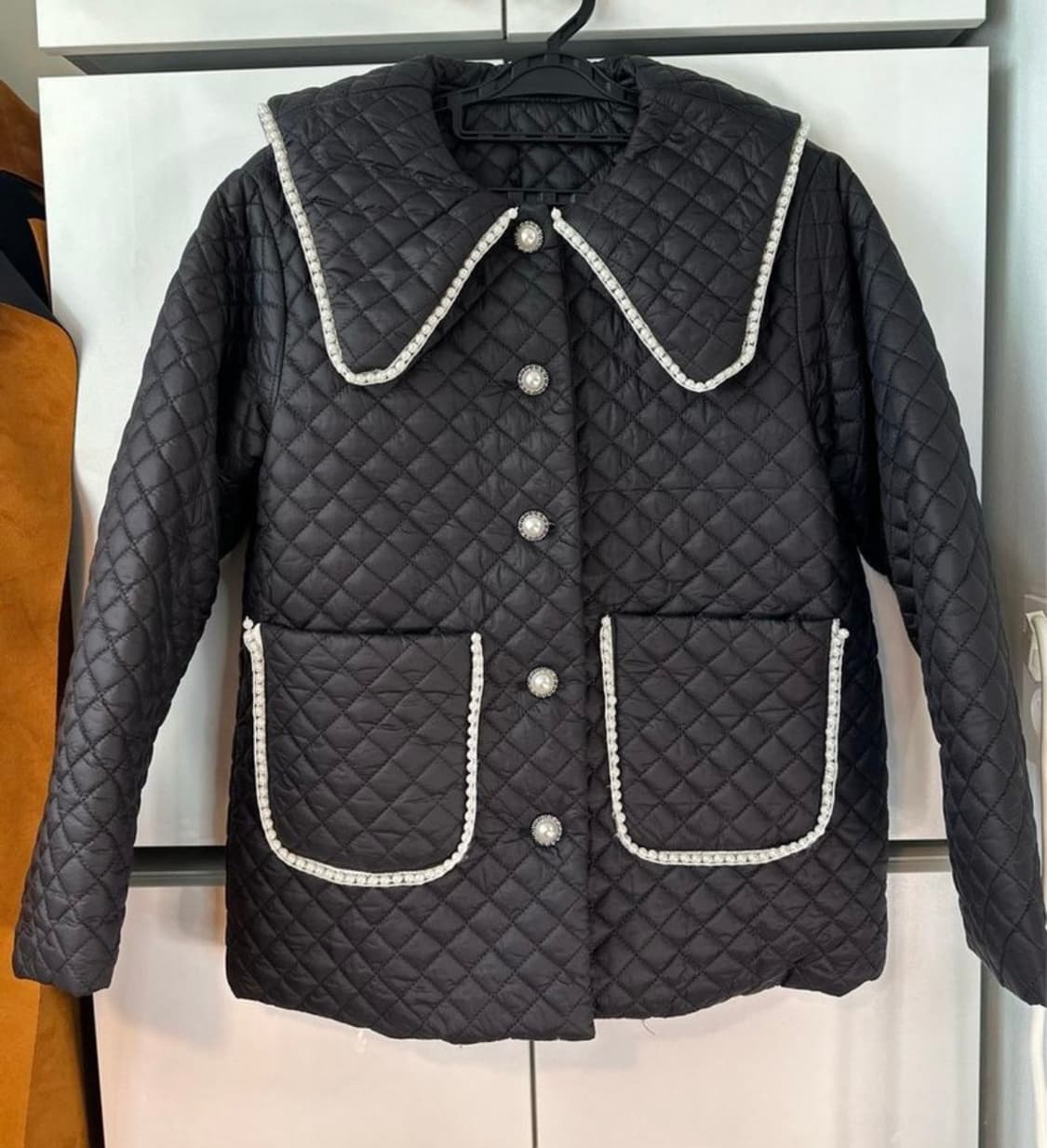 블랙 퀼팅 누빔자켓 진주 장식 카라 상품이미지2