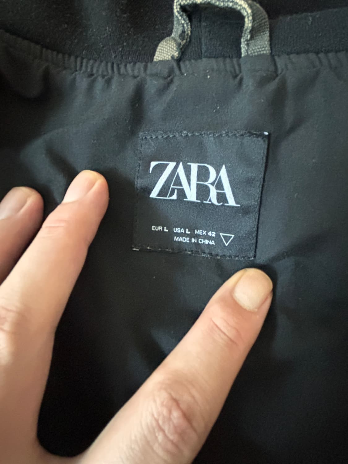 조용히 다시 떠오르는 리얼트리 패턴 집업 후디 L 상품이미지4