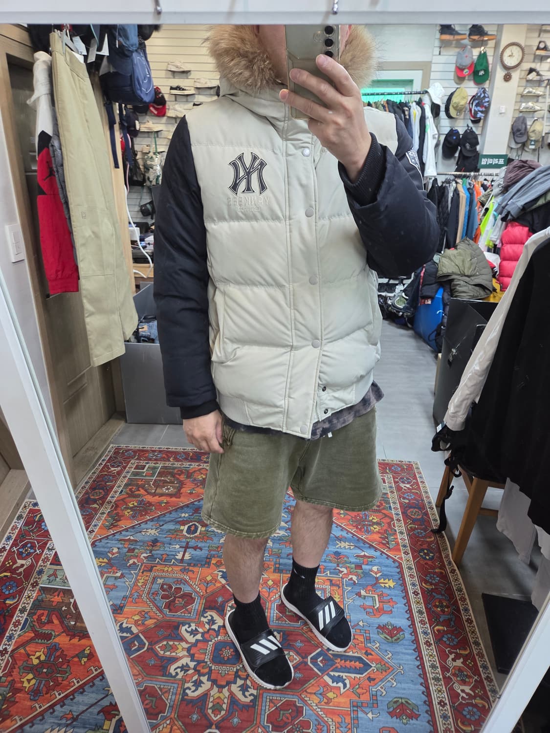 엠엘비 뉴욕양키즈 라쿤퍼 덕다운 패딩 자켓 xl 상품이미지9