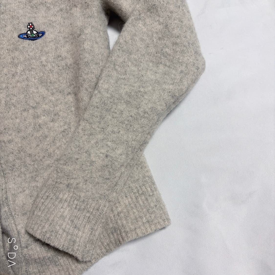 비비안웨스트우드 그레이 가디건 상품이미지6