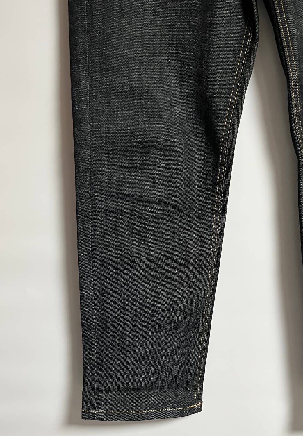 공용 플랙진 테이퍼드핏 흑청 생지 데님 팬츠 청바지 30 상품이미지3