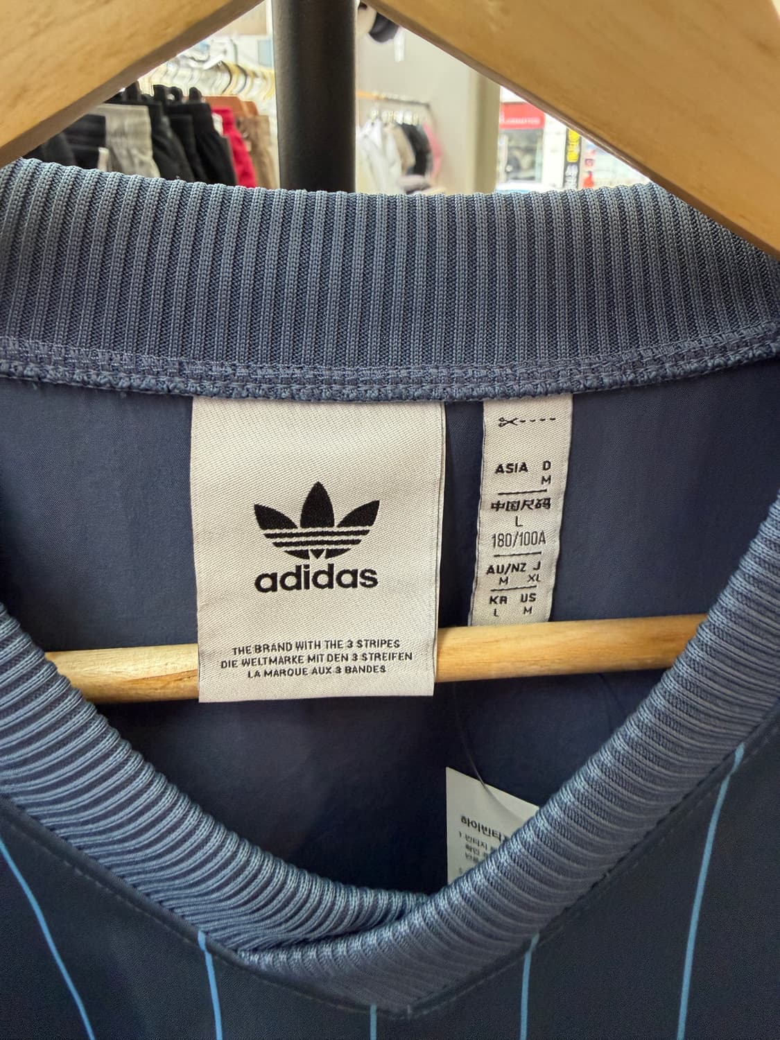 아디다스 윈드브레이커 블루 스트라이프 L  상품이미지3