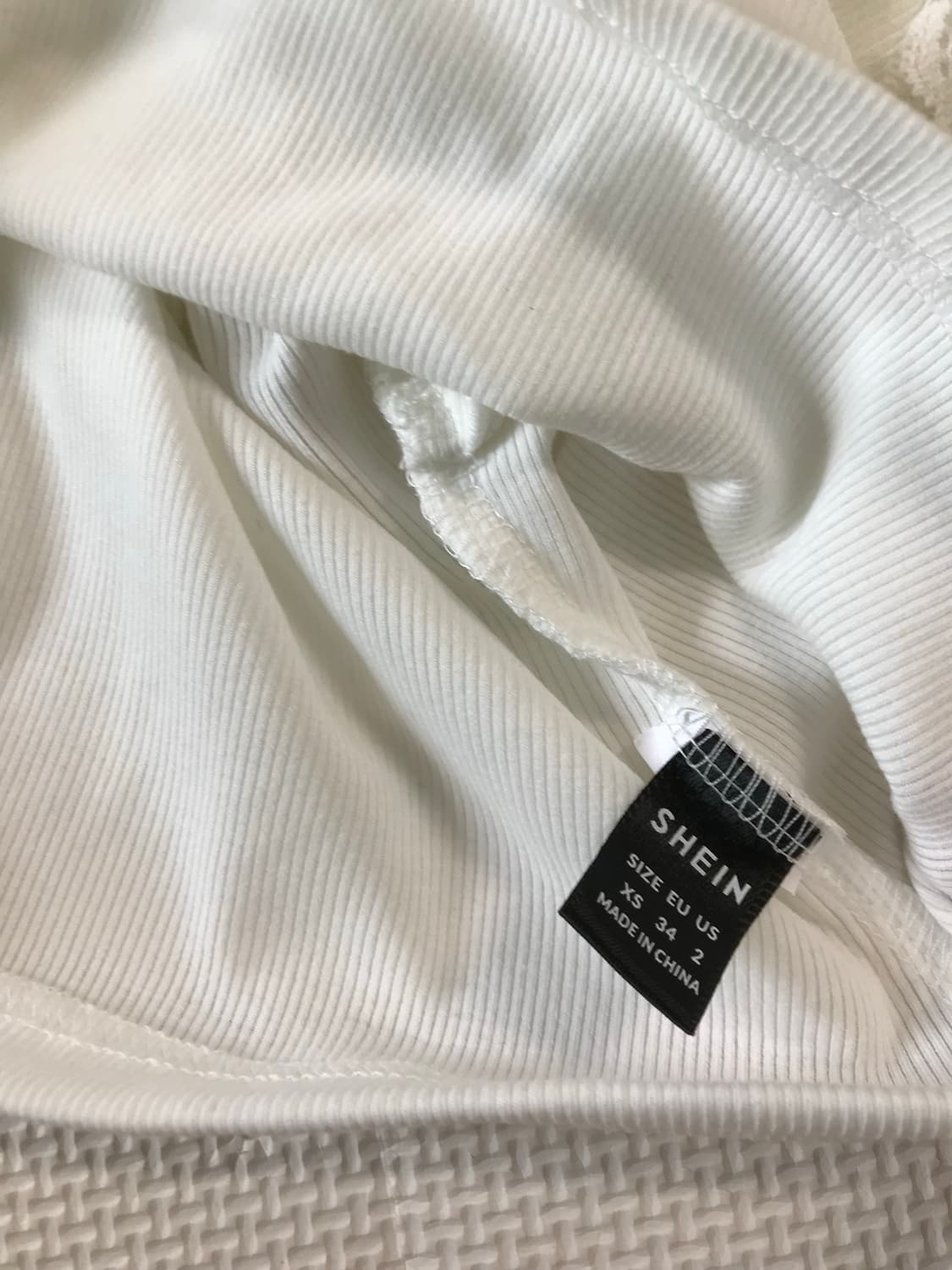 SHEIN 단추 레이스 나시티 상품이미지6