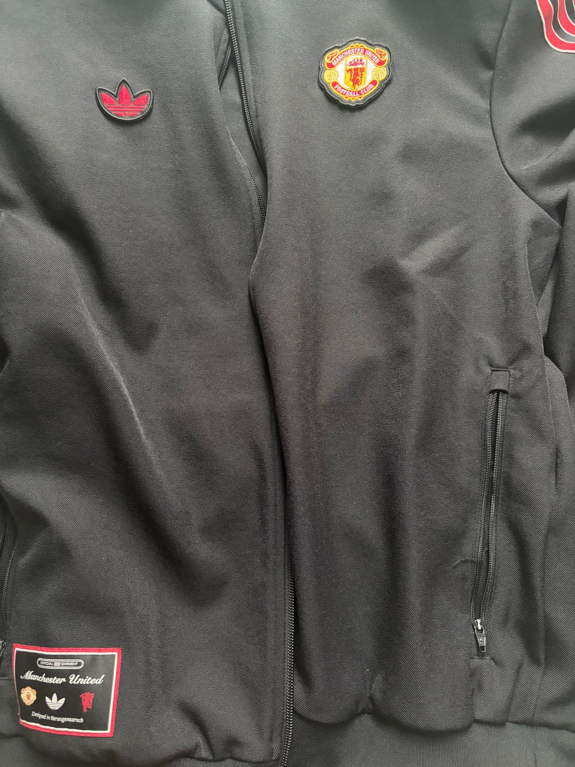 [급처] 맨유 아이콘 트랙탑 XL 상품이미지1