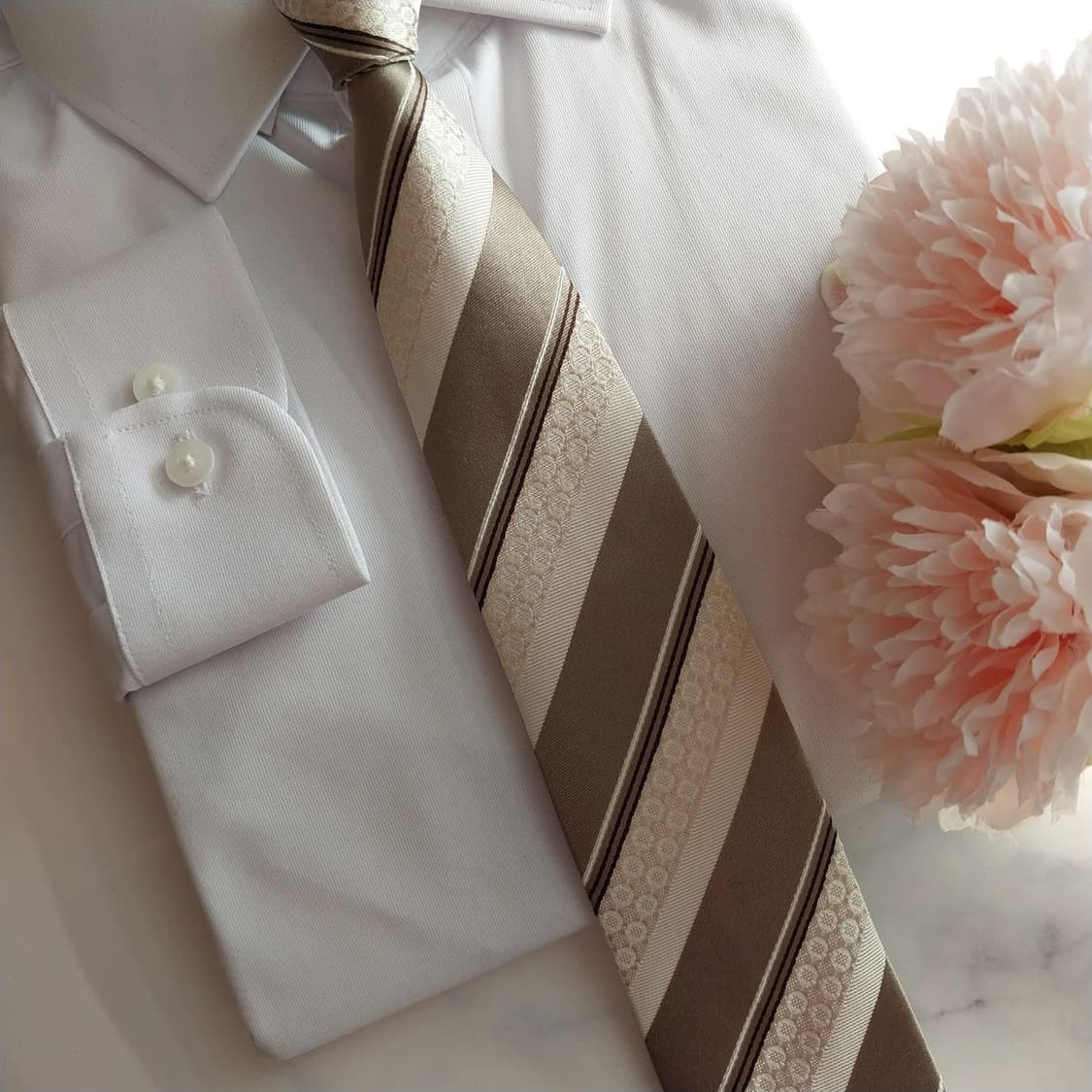 더반(다반) 실크 베이지 스트라이프 넥타이 7.9cm 새상품 K1362
 상품이미지7