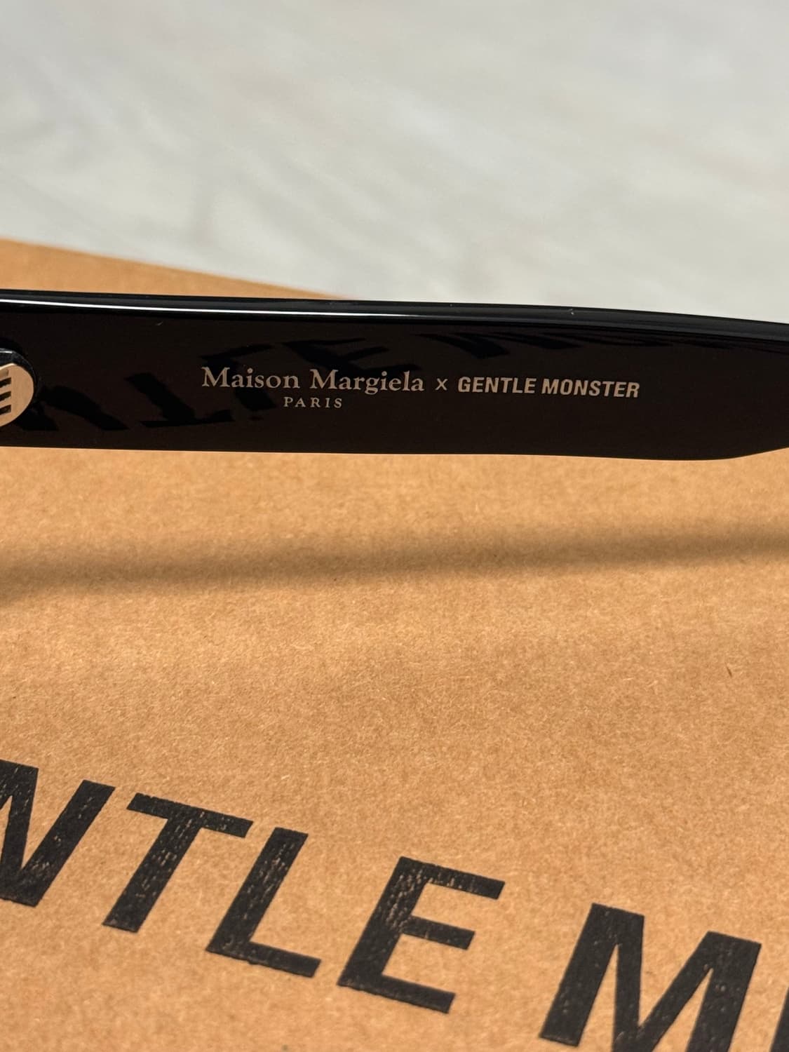 젠틀몬스터 마르지엘라 MM005 상품이미지4