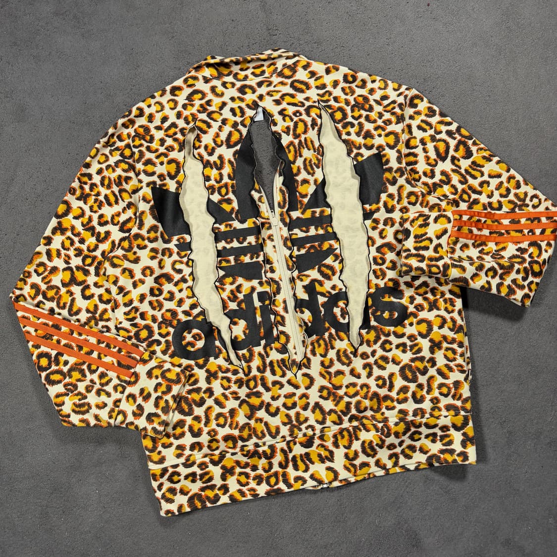 Adidas x Jeremy Scott 아디다스 제레미스캇 레오파드 져지 상품이미지1