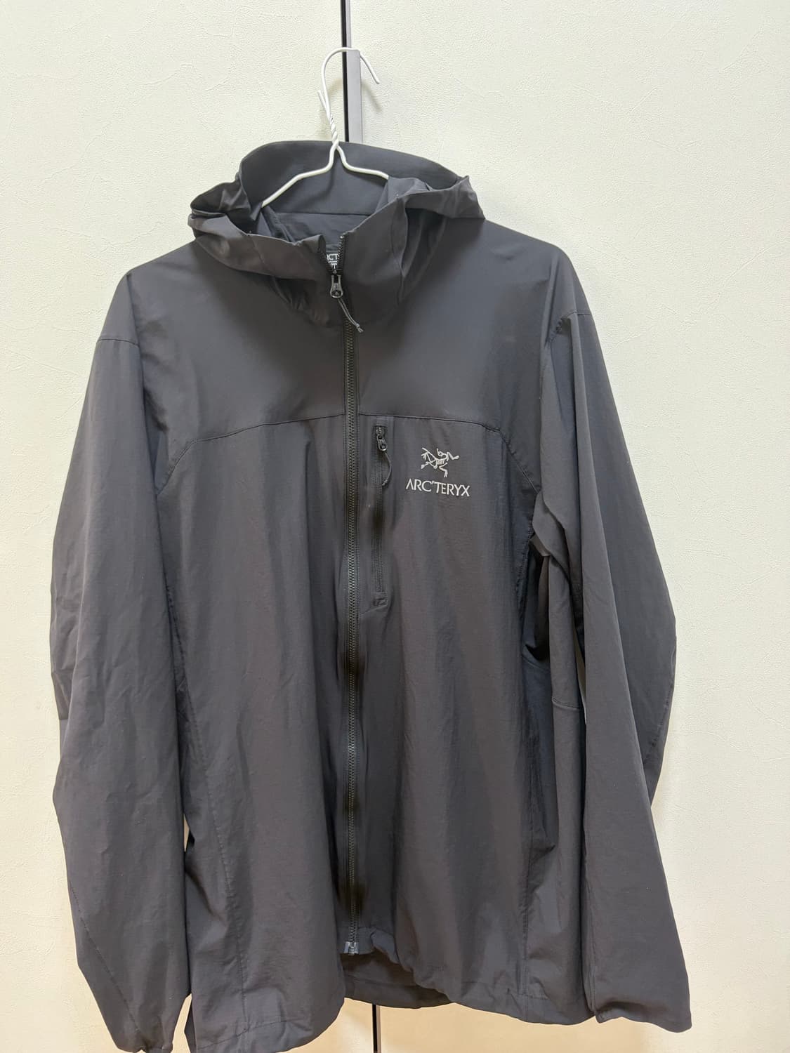 아크테릭스 스쿼미시 Hoody Black 상품이미지1