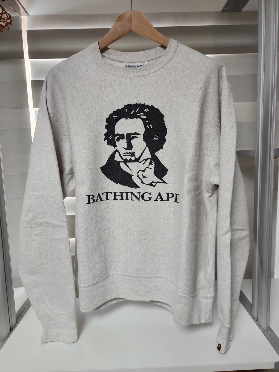 베이프(Bape) 베토벤 스웻 셔츠 XL사이즈 상품이미지2