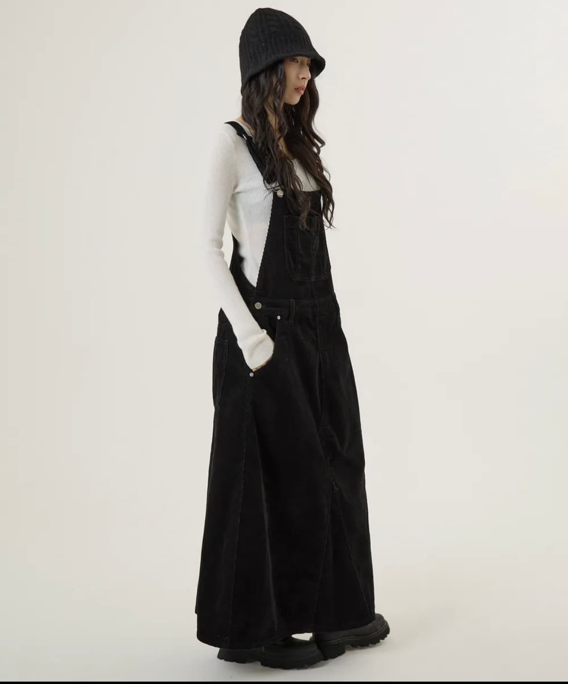 언노운 플라넷_오버롤 코듀로이 롱스커트 블랙(현재 사이트 품절 상품) 상품이미지6