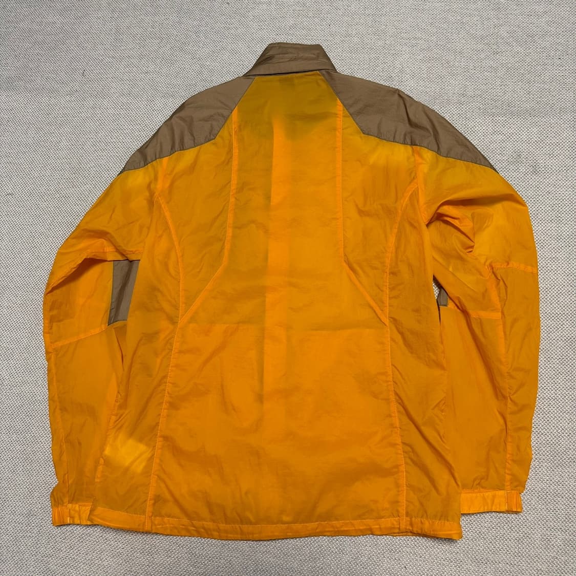 몽벨 초경량 바람막이 상품이미지6