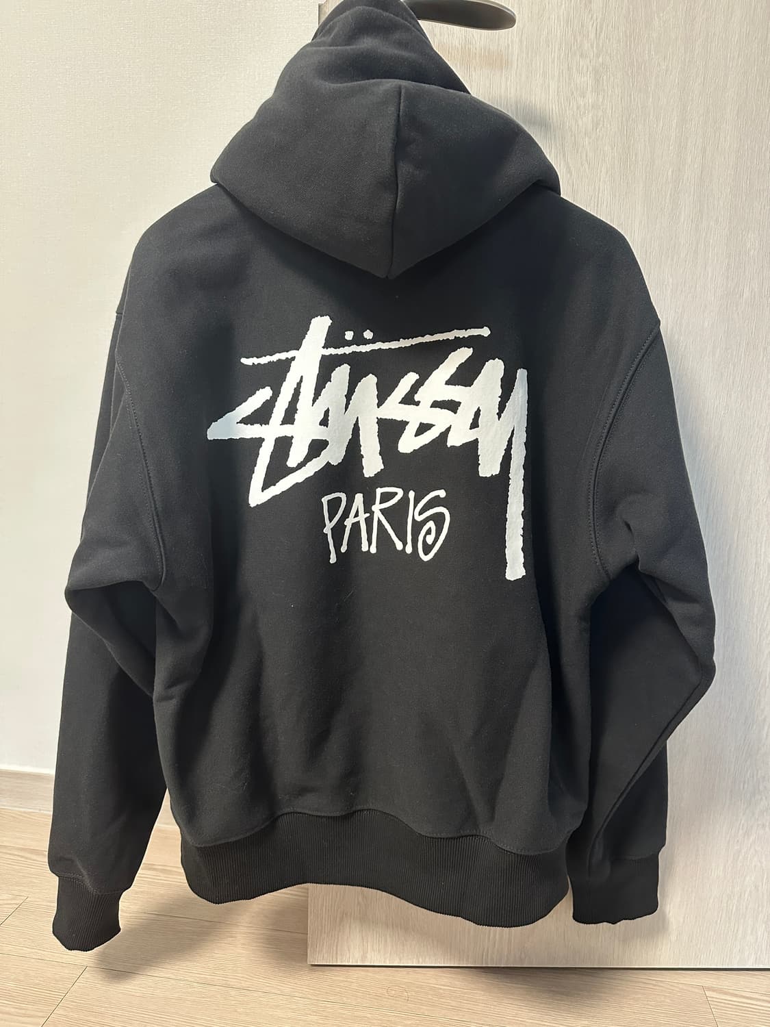 [새상품]Stussy Paris 스투시 파리 후드 블랙 M사이즈 상품이미지1