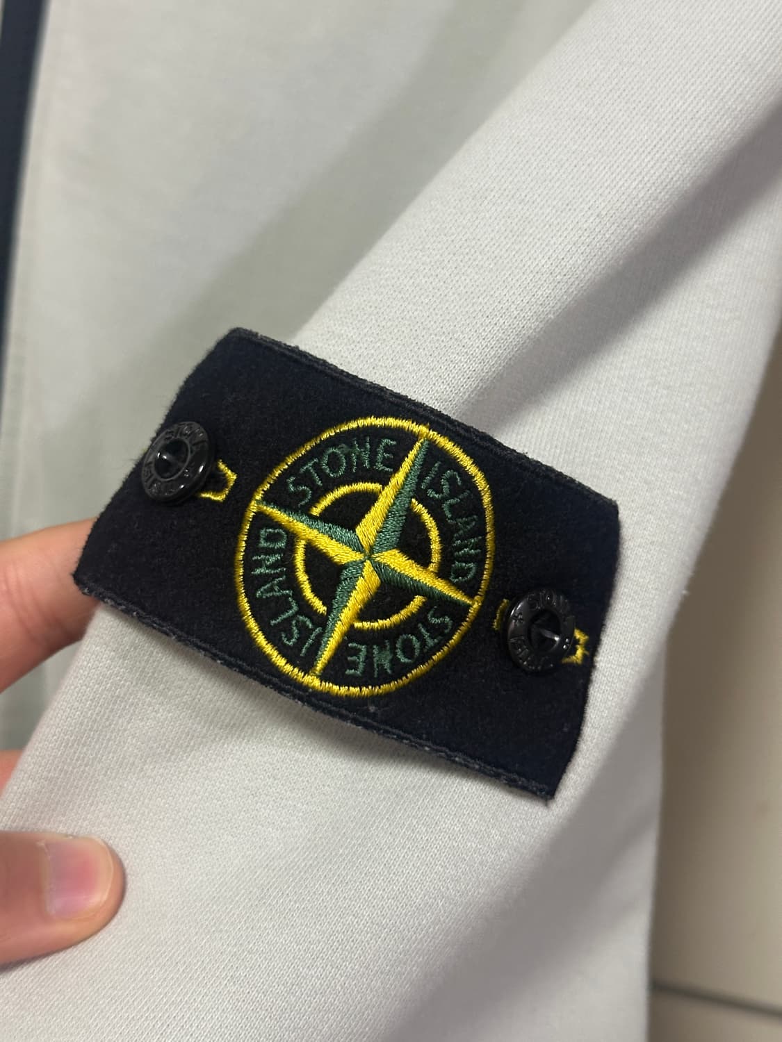 (정품) 22FW 스톤아일랜드 코튼 집업 자켓 L 상품이미지3