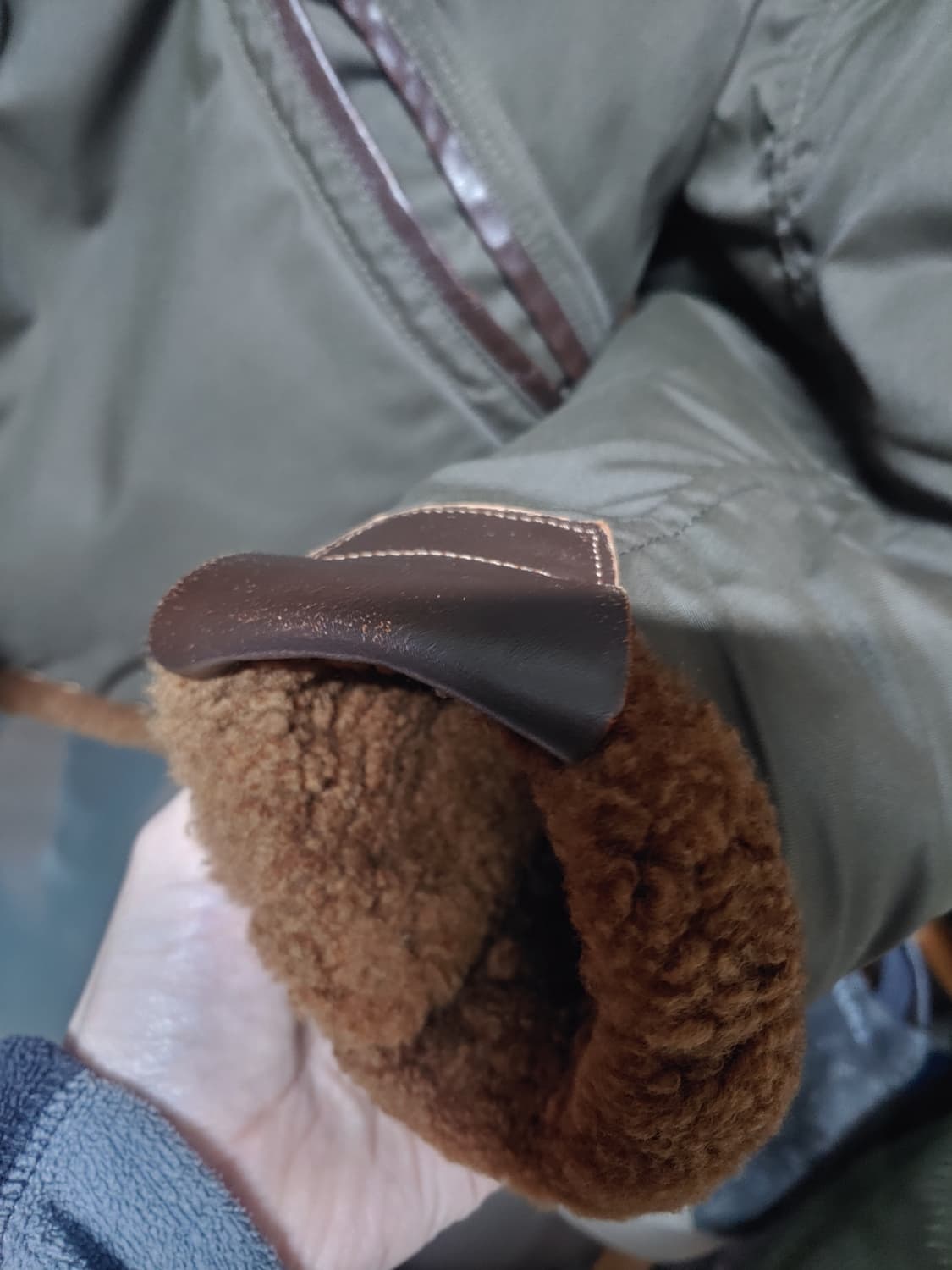 유나이티드애로우 B-6무스탕 상품이미지6