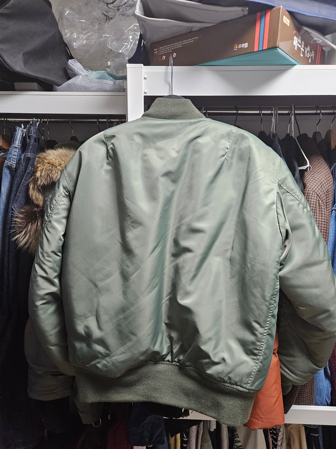 브론슨 국내판  ma-1 M사이즈 판매합니다. 상품이미지4