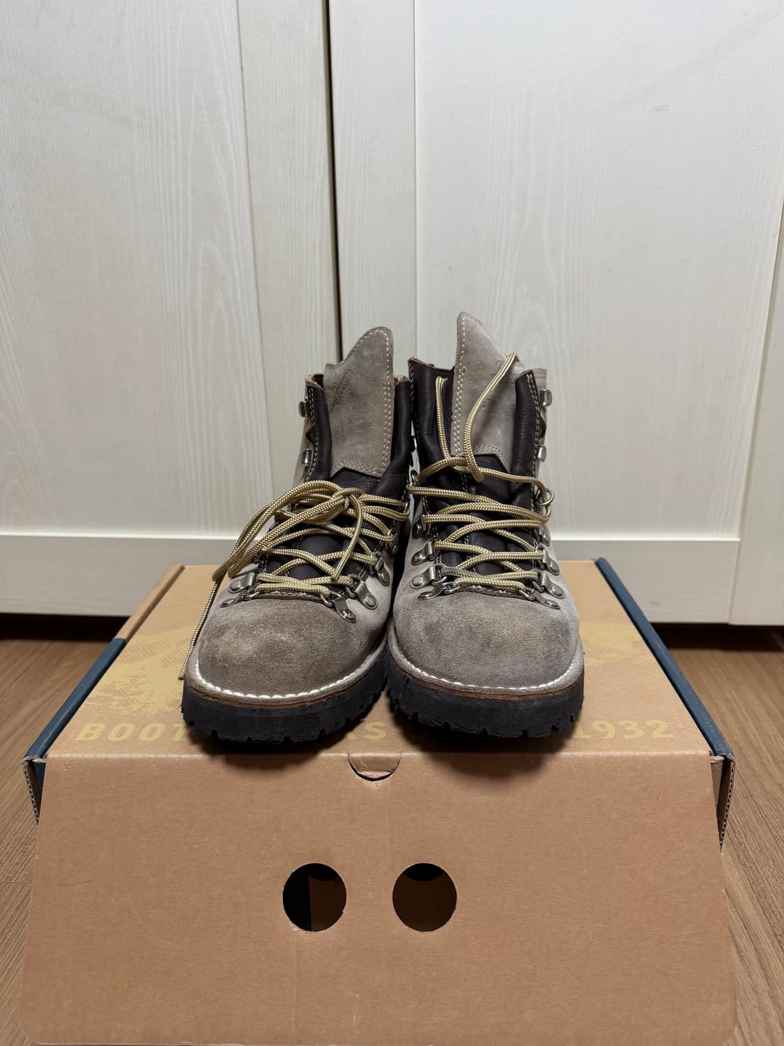 대너부츠 vertigo 샌드색상 260 상품이미지1