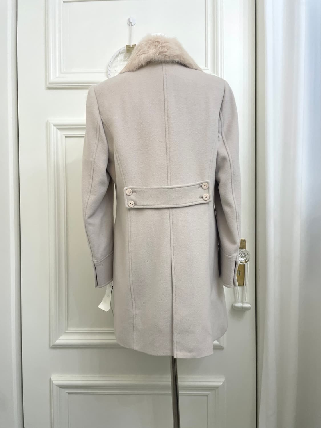 sheer pink basic fur pocket coat 상품이미지3