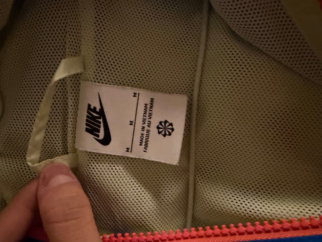 나이키 윈드러너 바람막이 상품이미지2