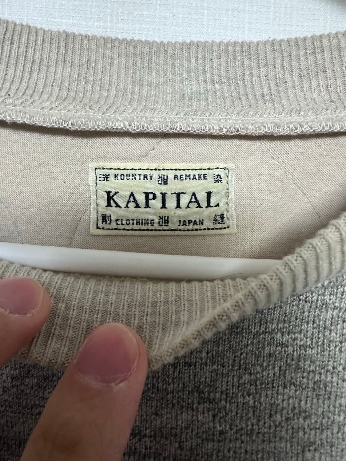 캐피탈 비부악 맨투맨 상품이미지4