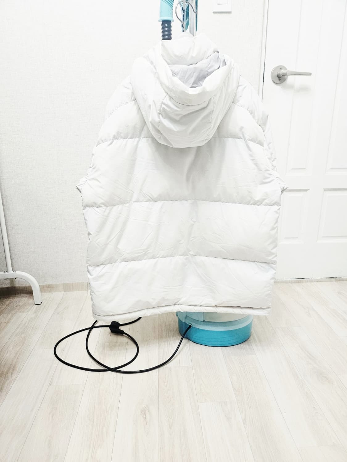 (105~110)XL ☆우주매물☆ 아디다스 3st [흰검] 덕다운패딩 상품이미지6