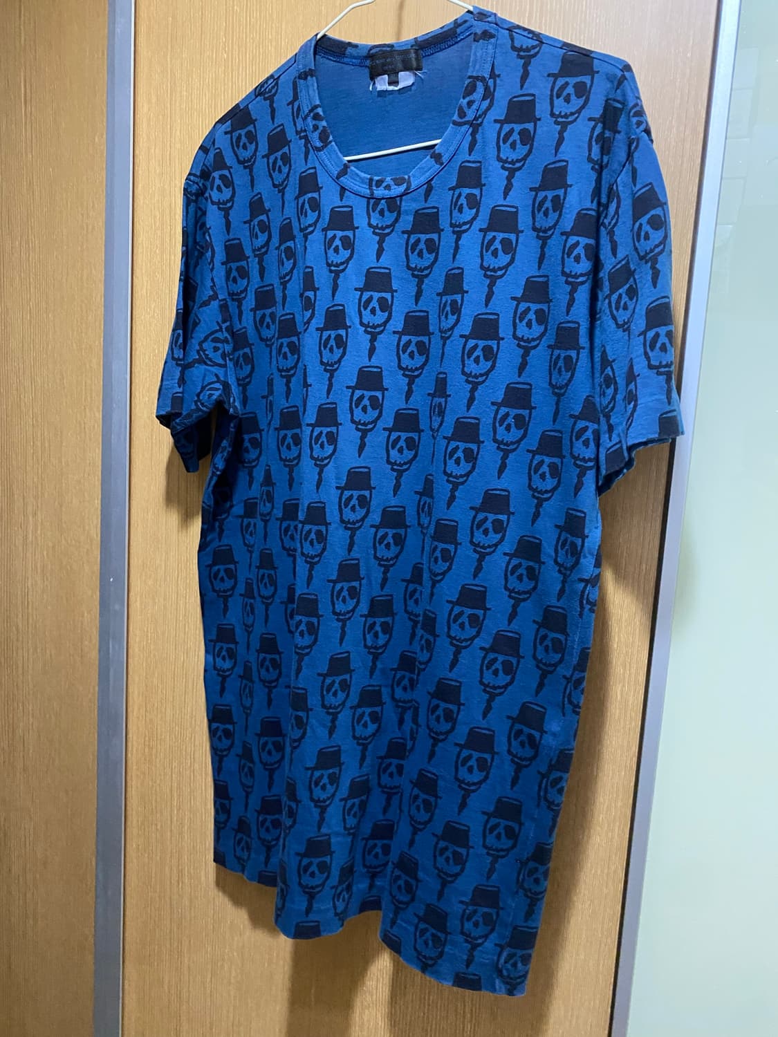 꼼데가르송 스컬 패턴 빈티지 반팔티셔츠 상품이미지1
