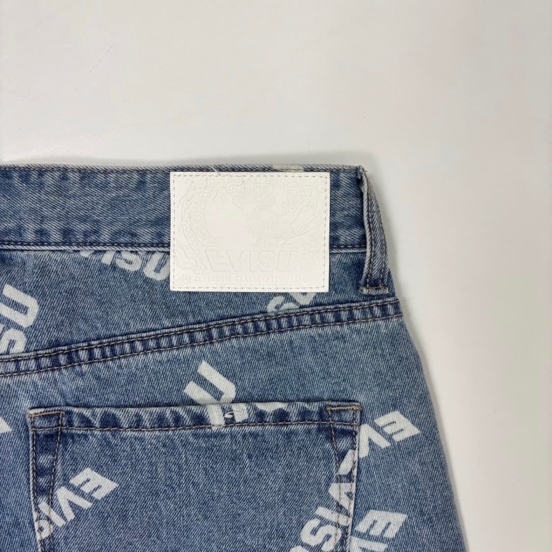 에비수 로고 프린팅 반바지 상품이미지3