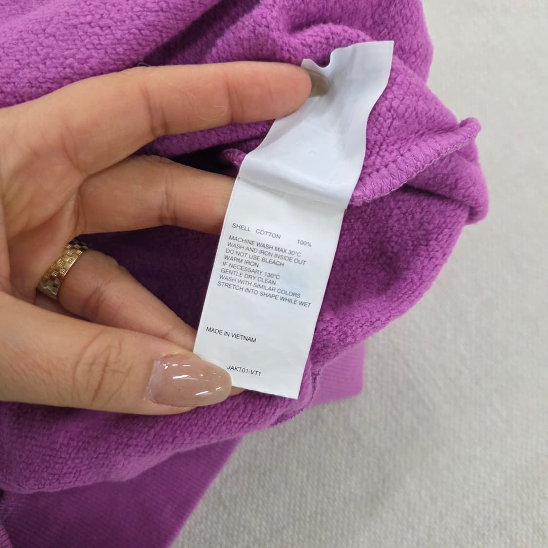 1 키르시 빅체리 로고 맨투맨 0224J 상품이미지5