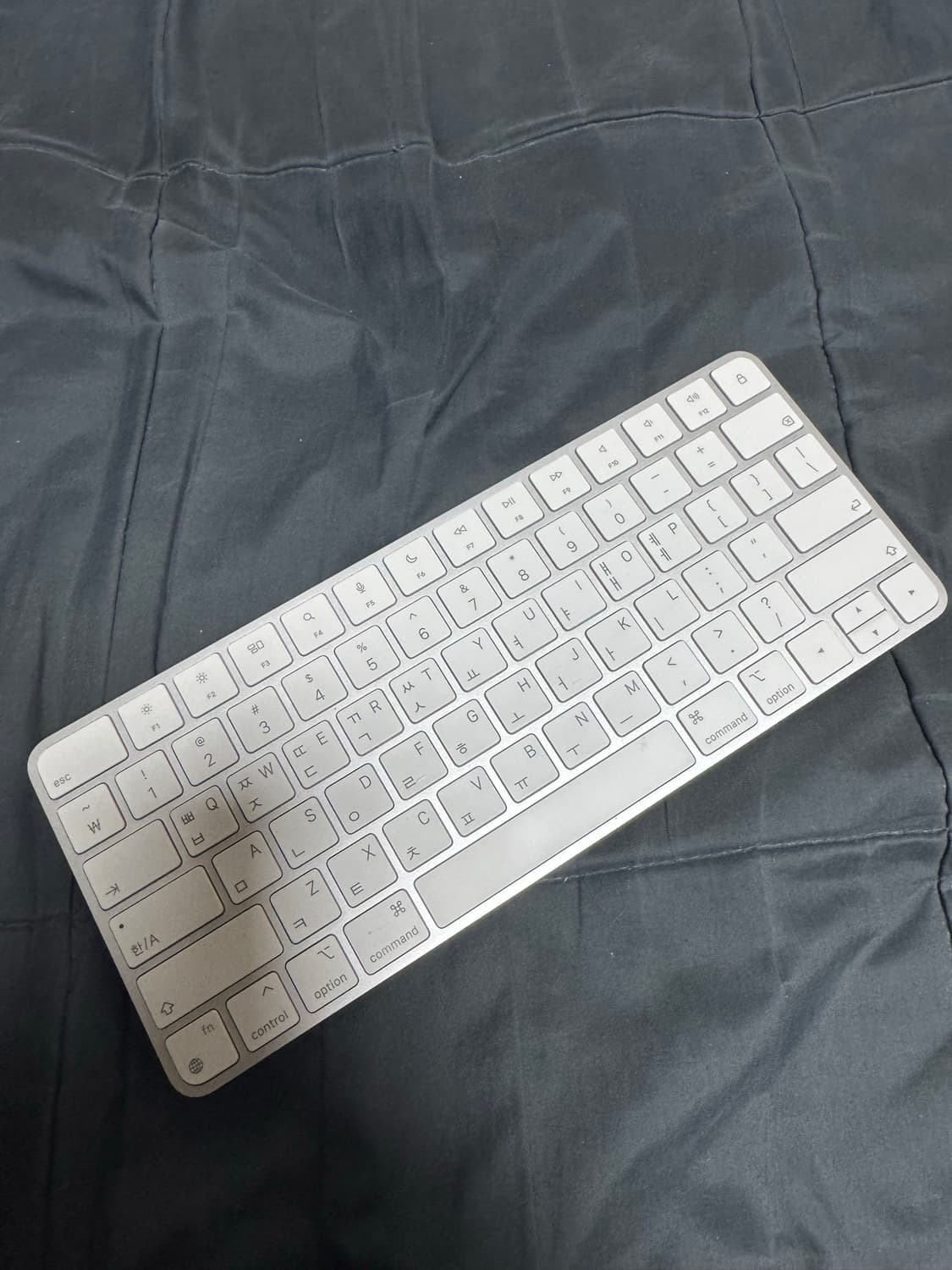 애플 매직키보드 a2450 상품이미지1