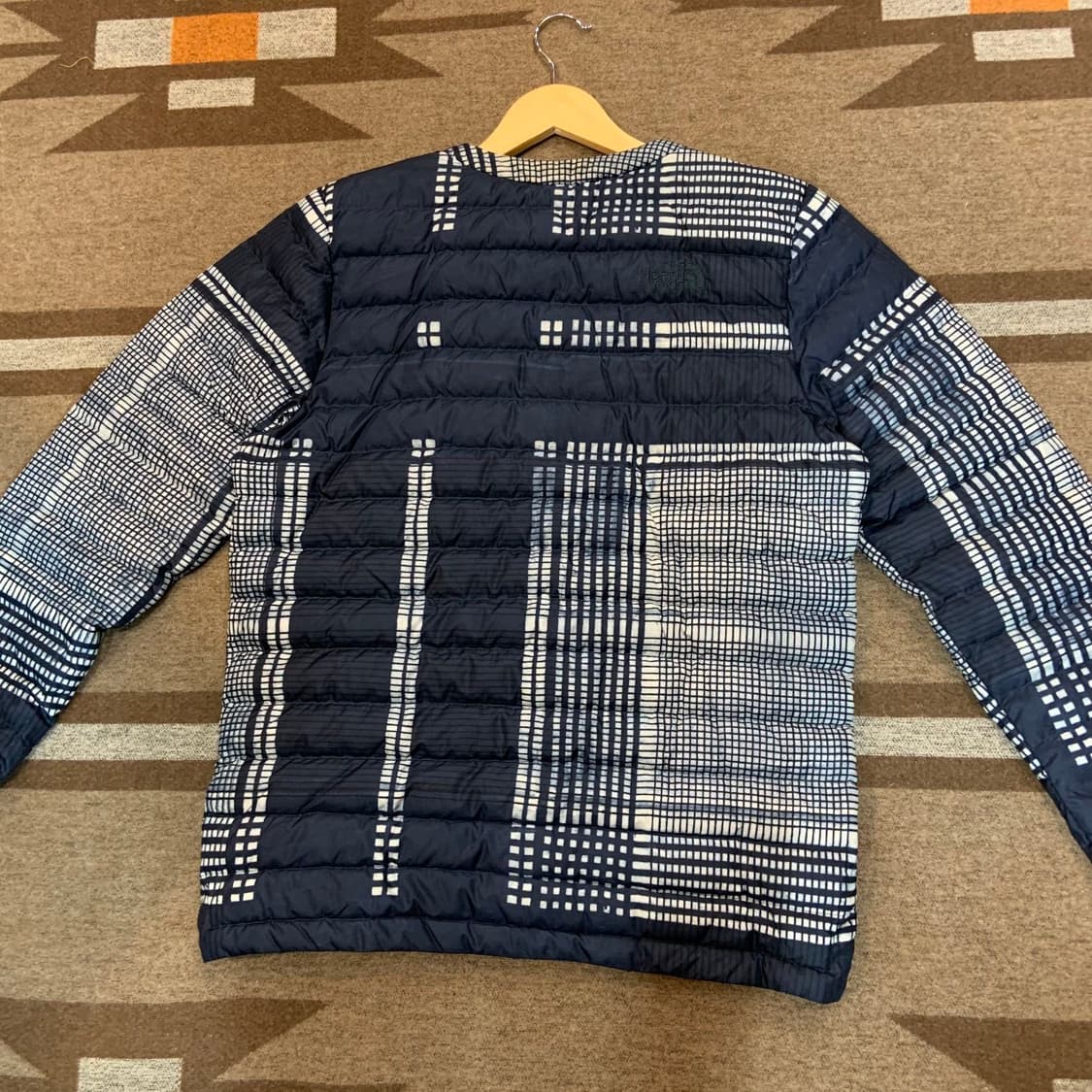 노스페이스 구스다운 경량패딩 L 상품이미지6