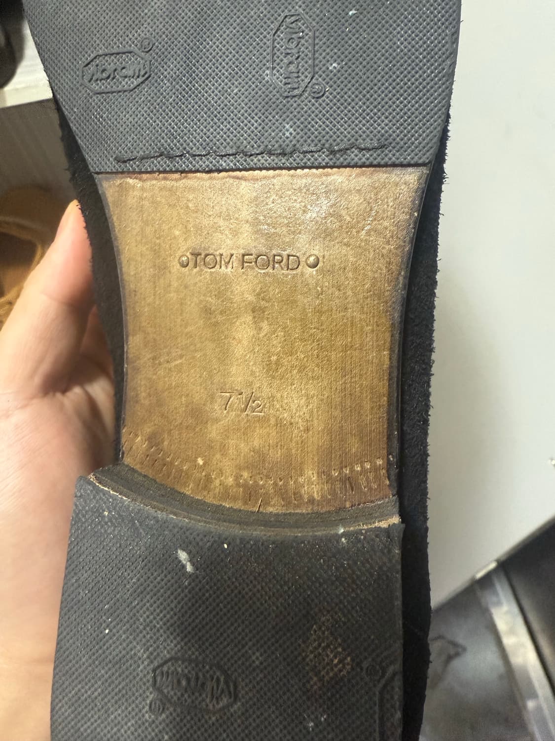 톰포드 스웨이드 로퍼 7 1/2 상품이미지5