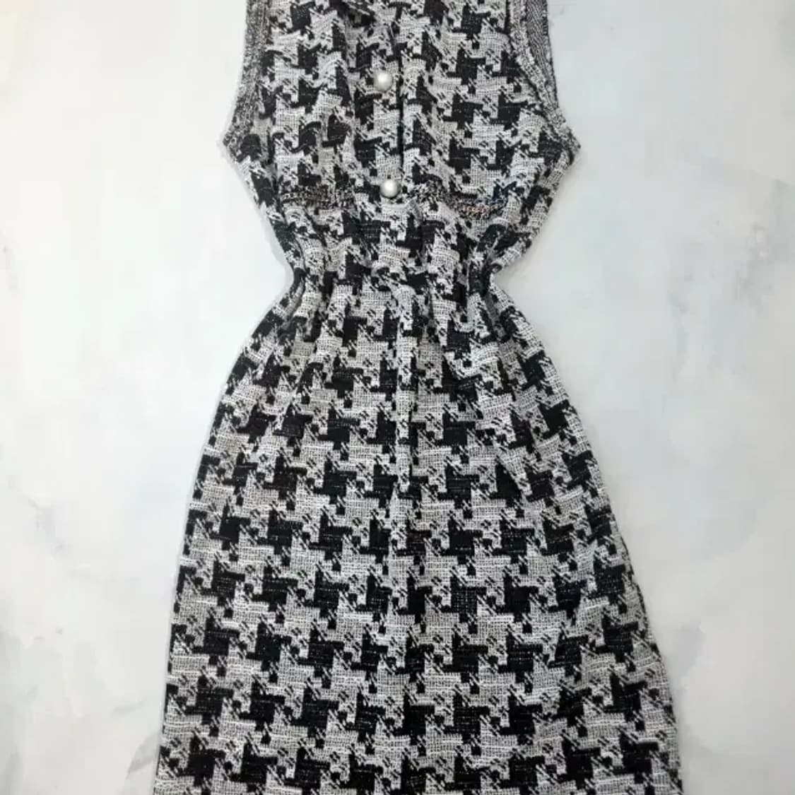 [새상품] ZARA 진주 버튼 하운드투스 체크 트위드 원피스 55 상품이미지2