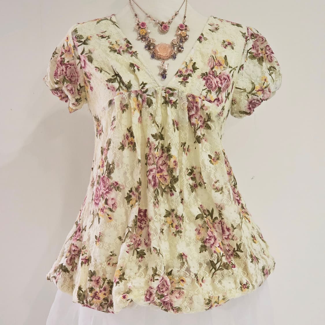 핀터깔 플라워 레이스 모리걸st 로맨틱 퍼프블라우스 상품이미지2