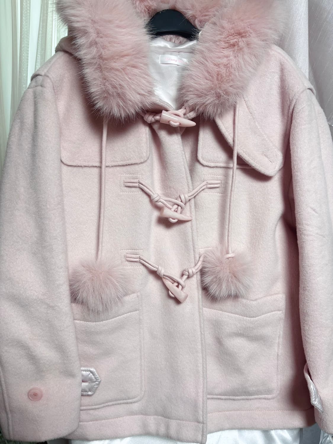 아이당클럽 폼폼코트 하프기장 상품이미지1