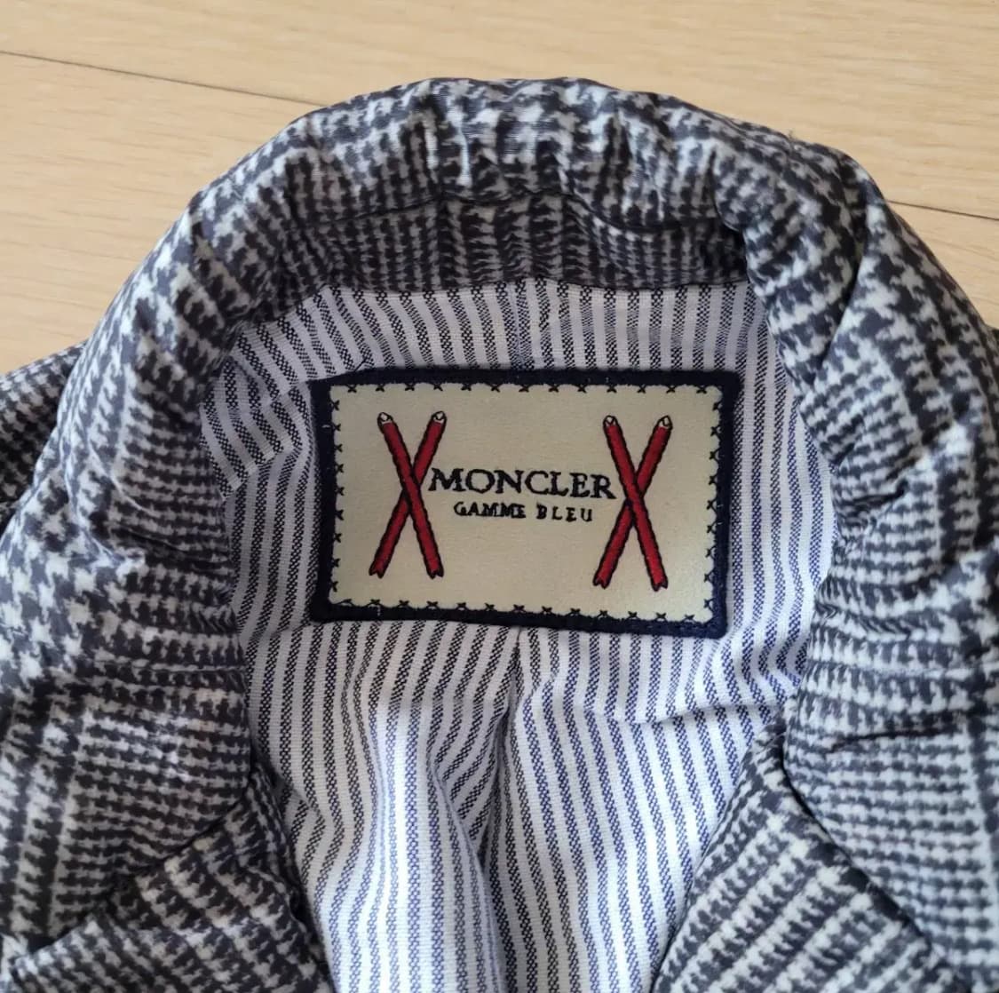 몽클레어 감마블루  체크 패딩블레이저 4 톰브라운 상품이미지4