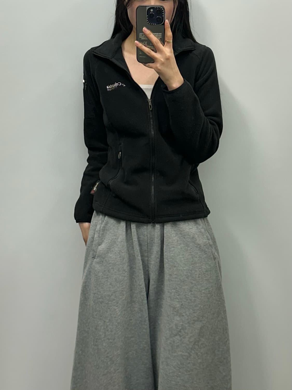 컬럼비아 자수로고 블랙 플리스 자켓 상품이미지1