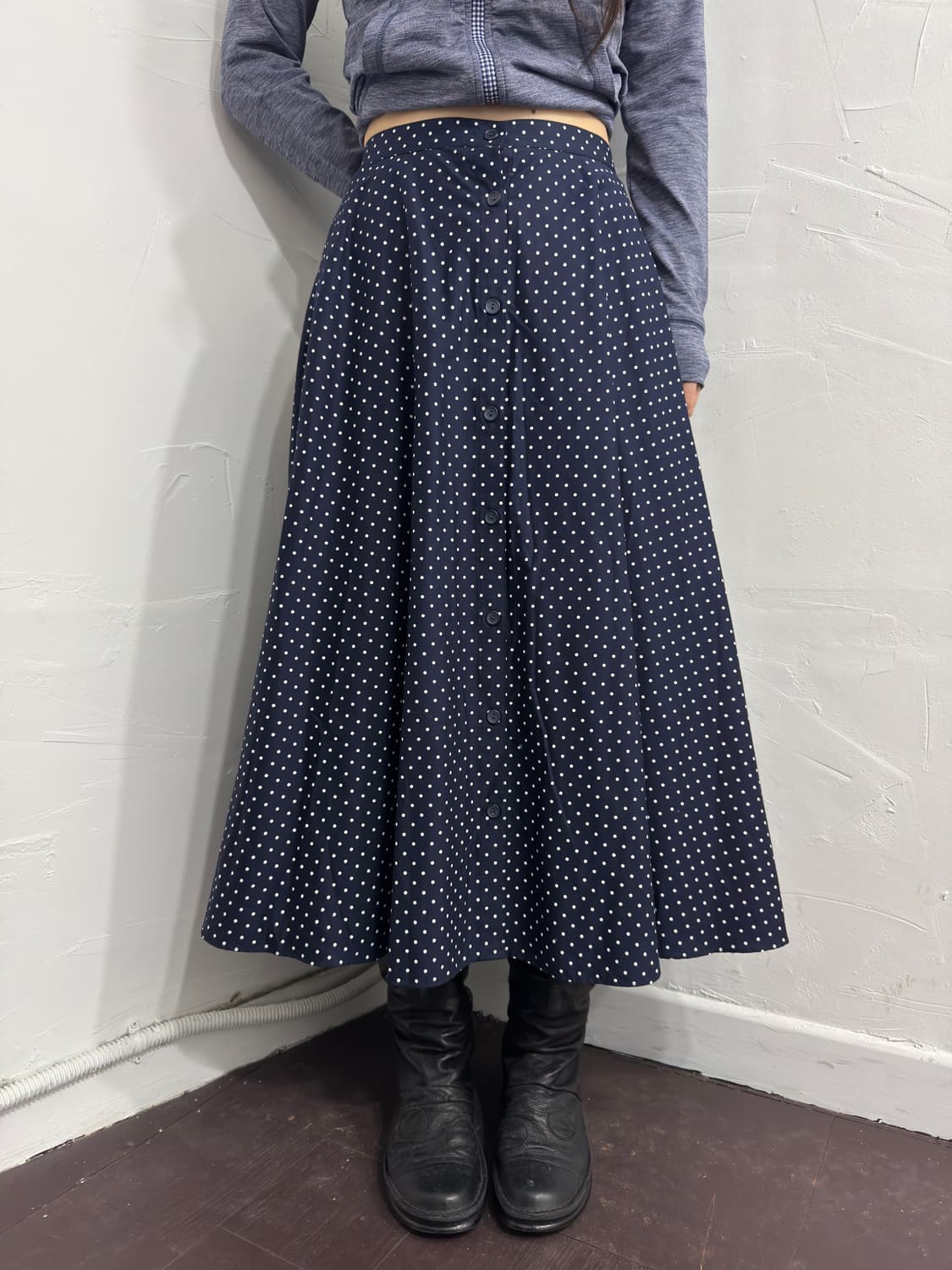 uniqlo dot button skirt 상품이미지1