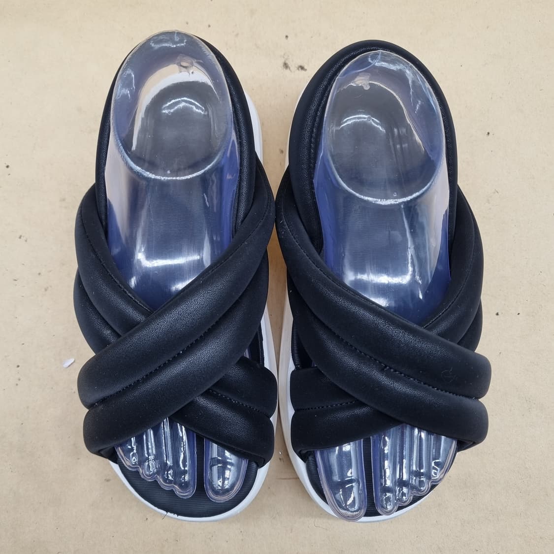 나이키 에어맥스 아일라 여성샌들 230 상품이미지2