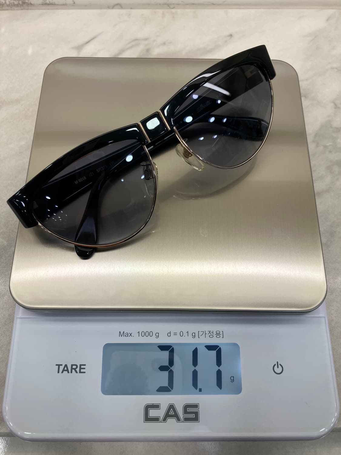 B16 실루엣 silhouette 블랙 하금테 선글라스(32g) 상품이미지10