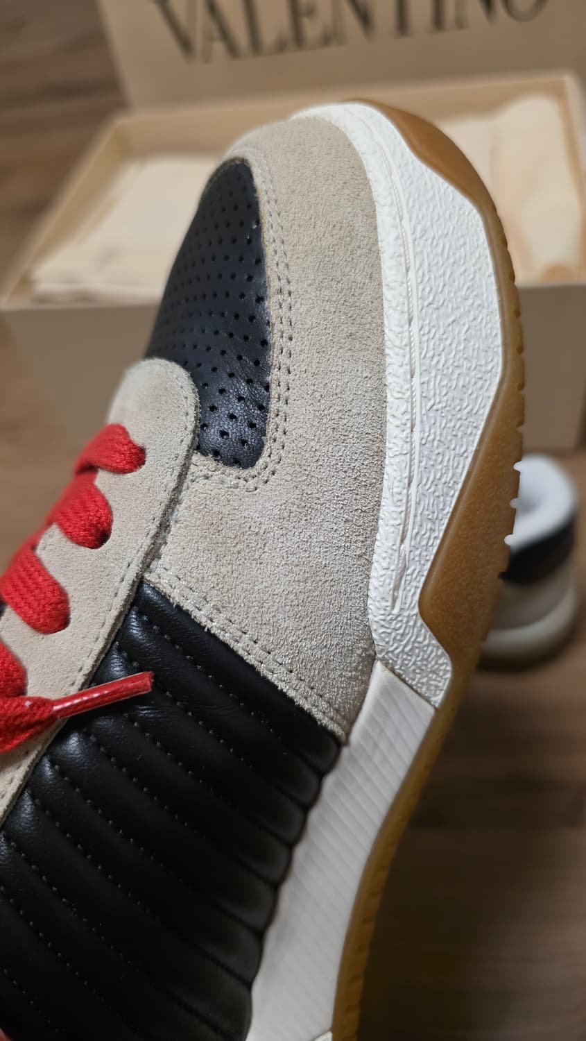발렌티노 스파리 스플릿 나파 가죽 스니커즈 상품이미지8