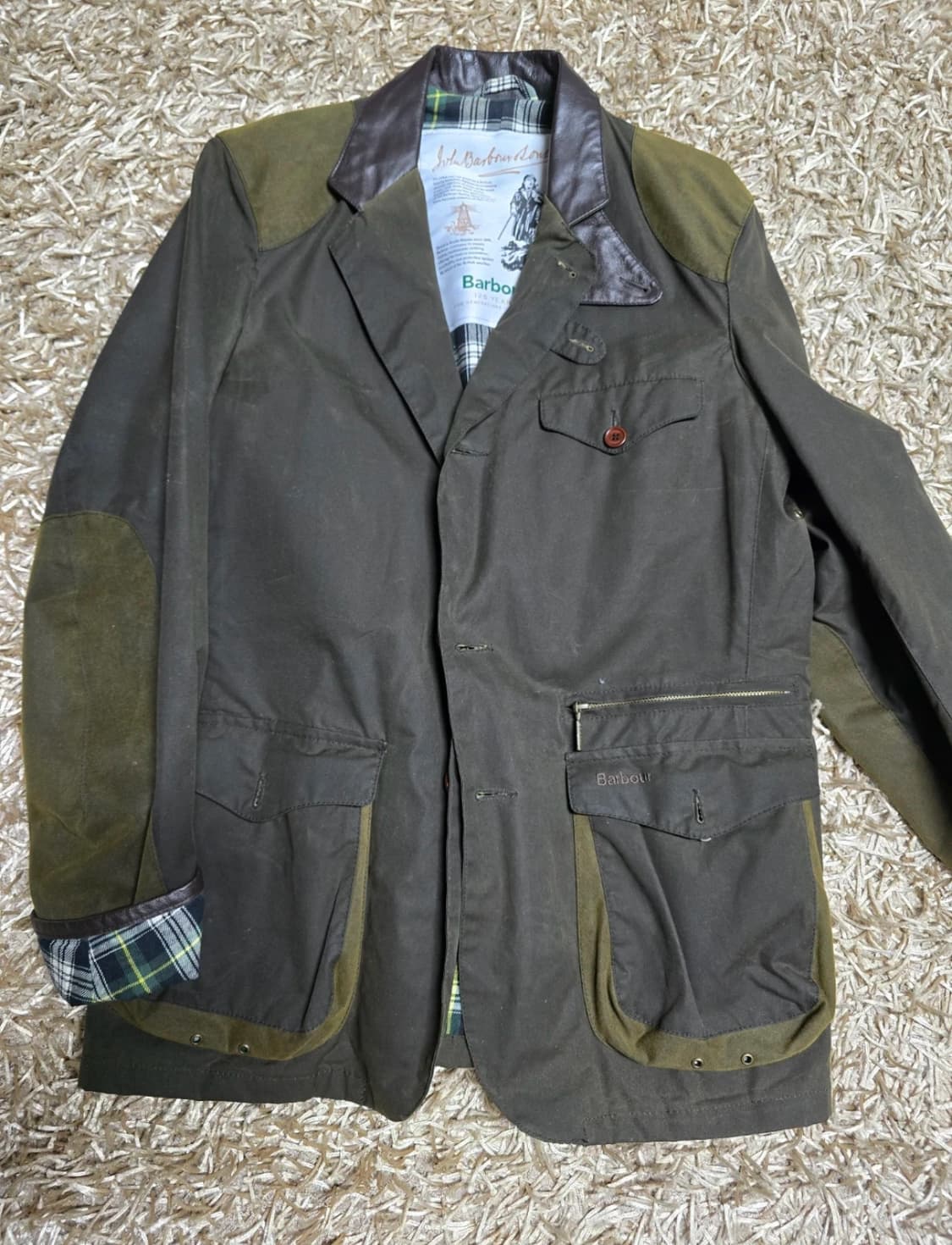 바버 Icons Beacon Sports Wax Jacket  상품이미지2