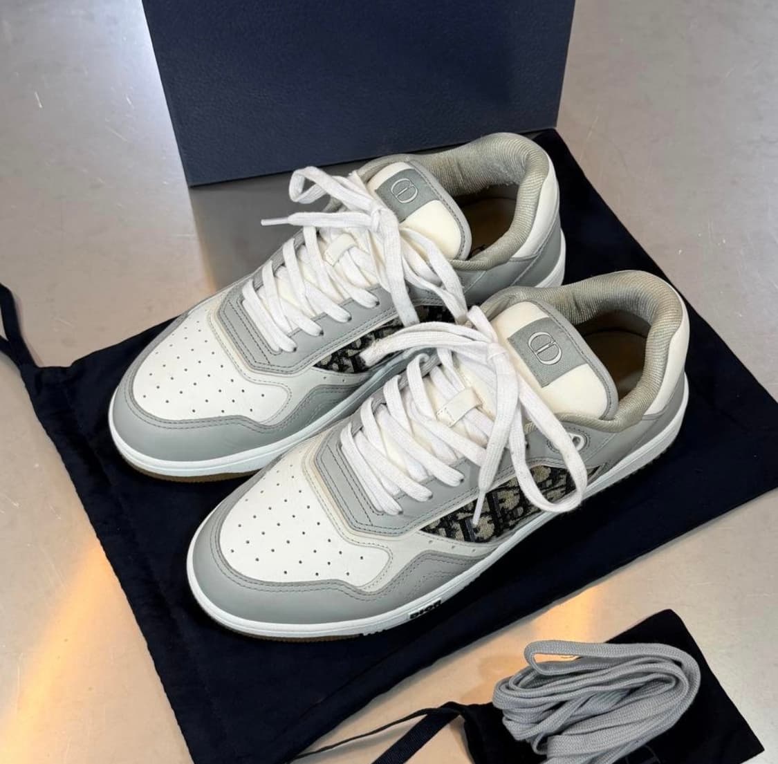 [리오브] 디올 오블리크 B27 로우탑 스니커즈 상품이미지2