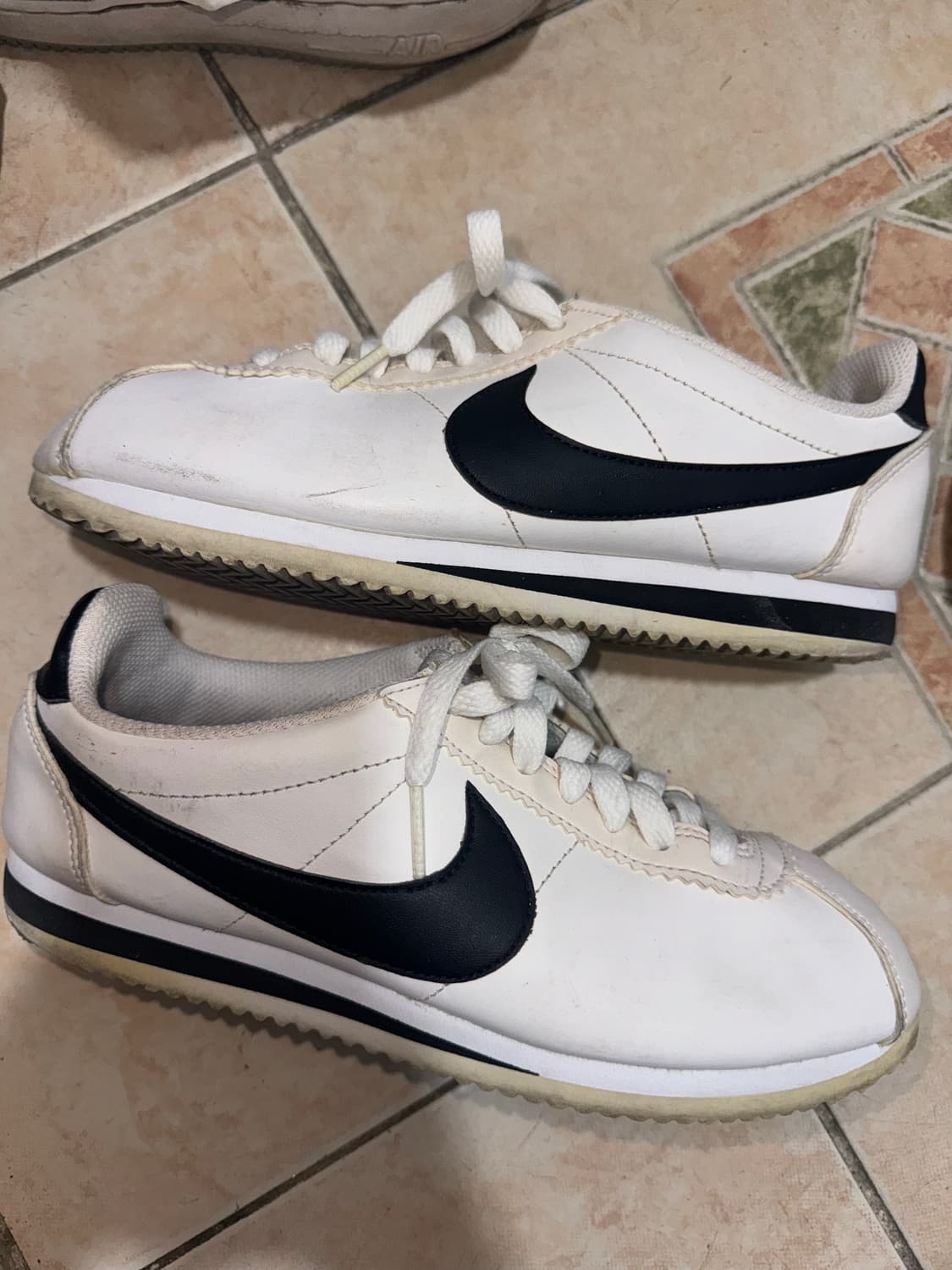 나이키 코르테즈 240 상품이미지2