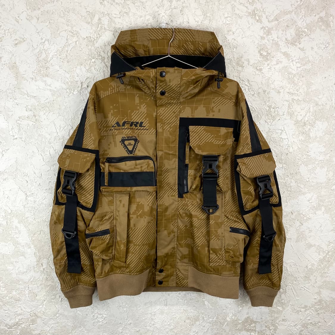 아비렉스 AFRL 퓨쳐 테크놀로지 유틸리티 멀티 포켓 플라이트 봄버 자켓 상품이미지2