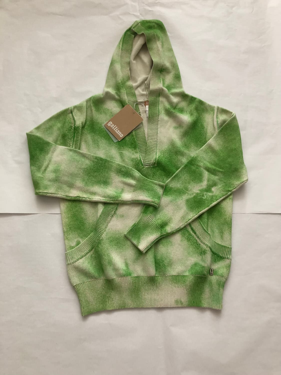 갈리아노 페인트가공 후드 풀오버 니트 상품이미지2