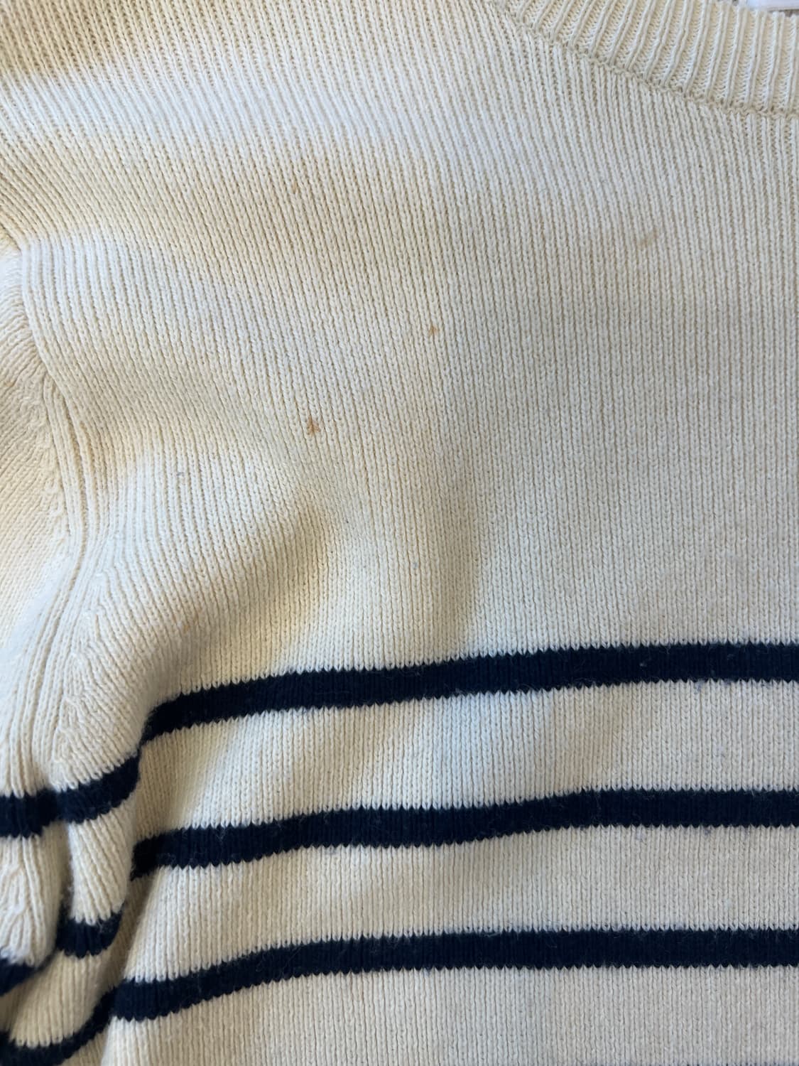 베이프 크림 스트라이프 니트 상품이미지7