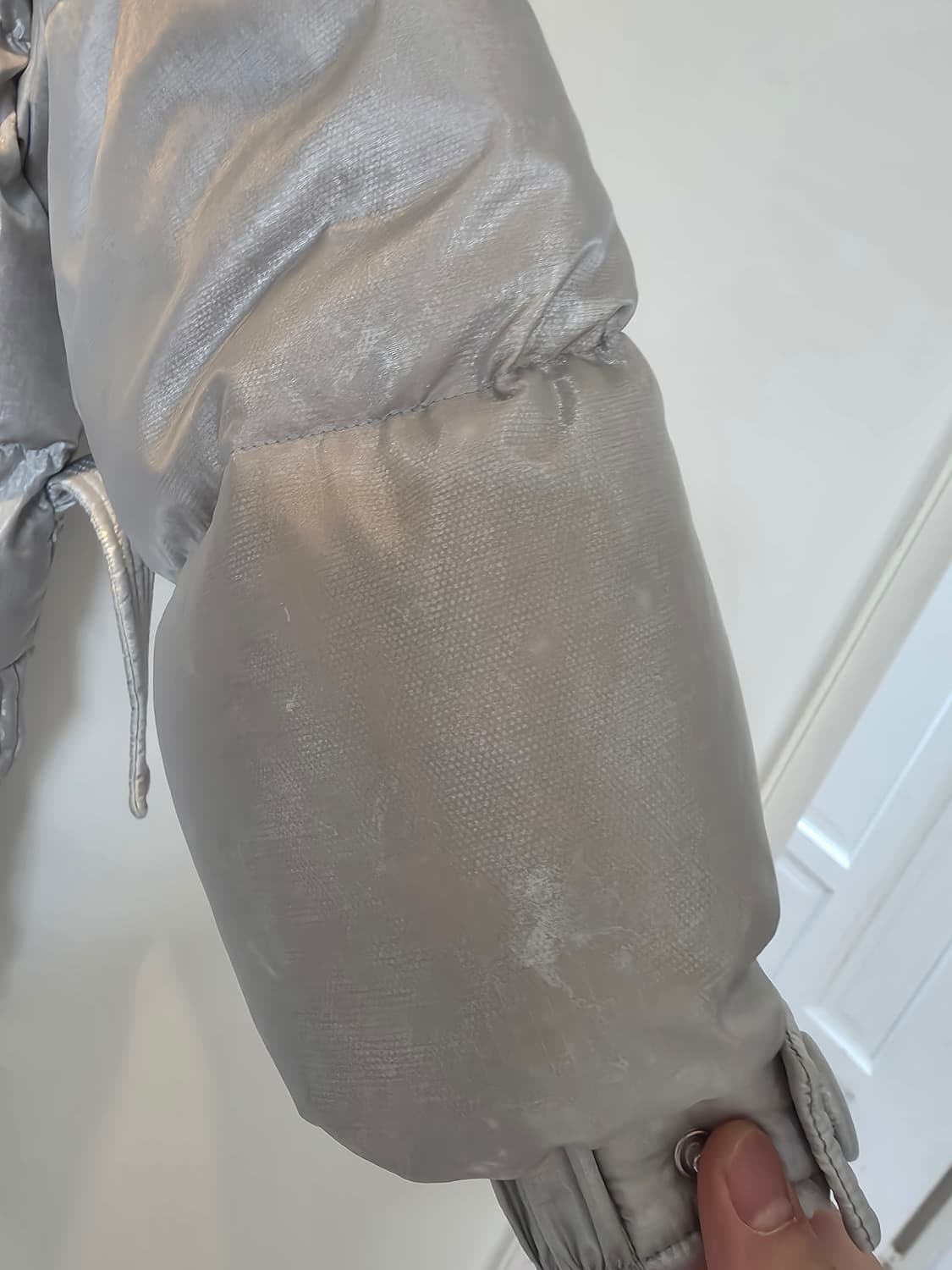 옌키옌키  패딩 실버그레이 s사이즈 판매해요 상품이미지4