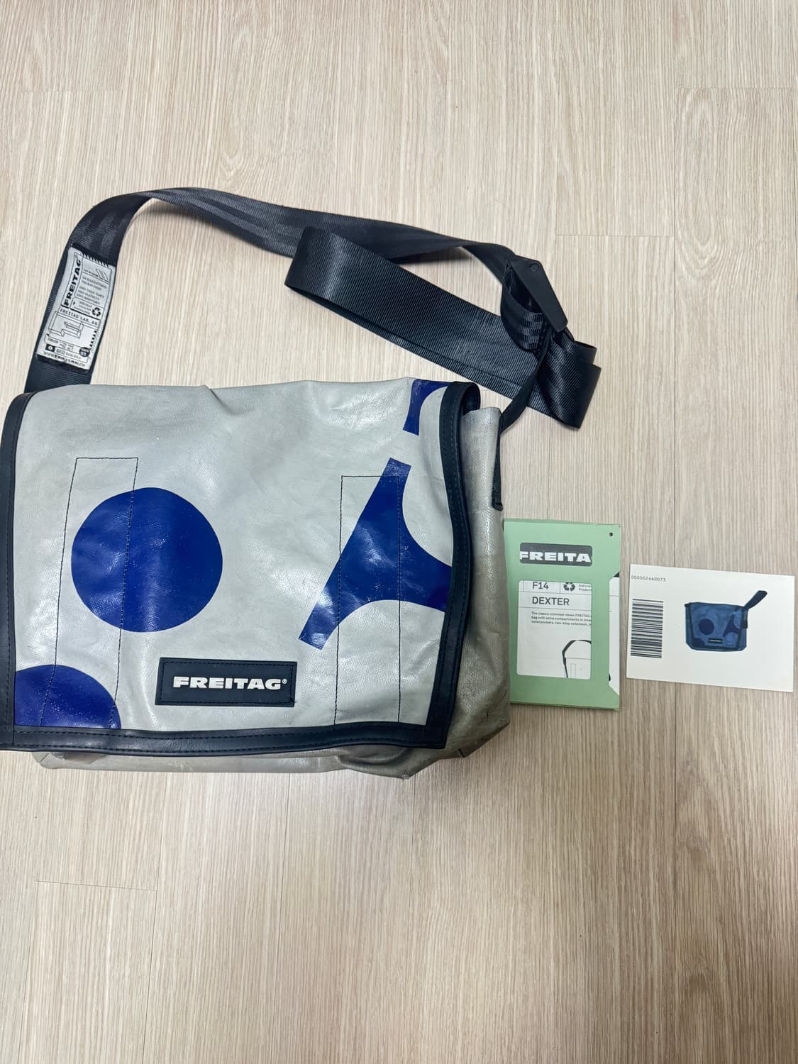 프라이탁 덱스터 가방 팝니다. 상품이미지3