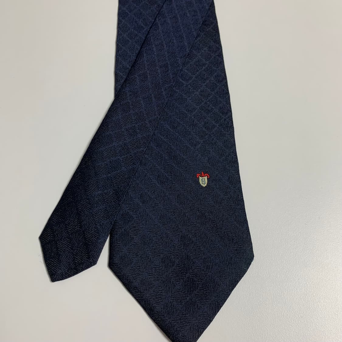 펜디(FENDI) 다크네이비 100실크 명품 체크넥타이 A+등급 상품이미지4