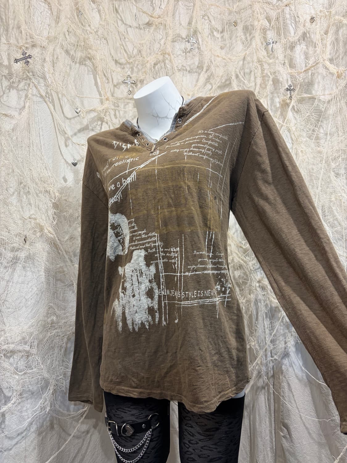 Grunge Printing eyelet long sleeve 상품이미지7